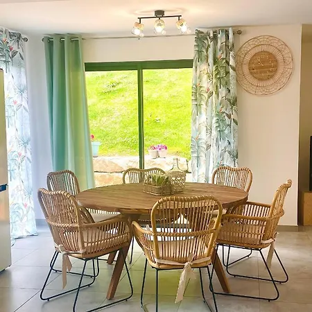 Zen Vanilla Home, Maison Exotique Entre Annecy Et Geneve Holiday home