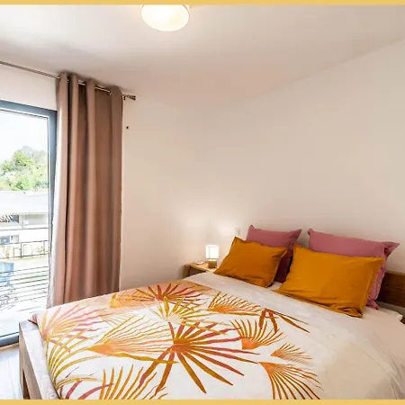 Holiday home Zen Vanilla Home, Maison Exotique Entre Annecy Et Geneve Cruseilles